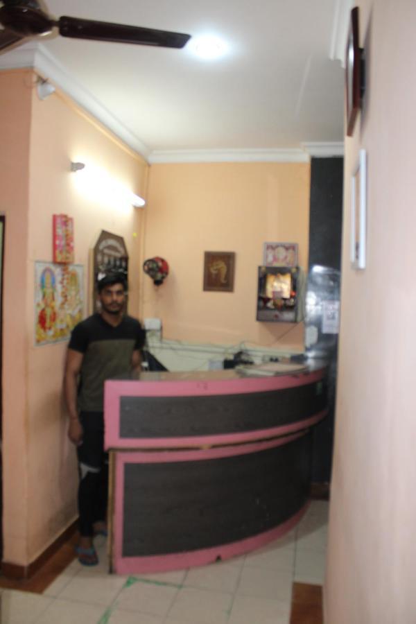 Hotel Diamond Palace Chandīgarh 外观 照片